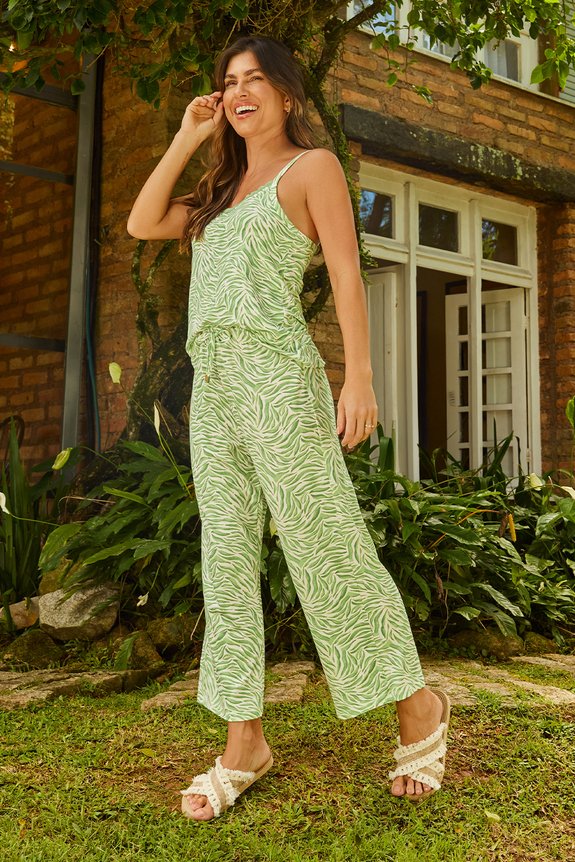 01 pijama adulto feminino alca pantacourt animal print